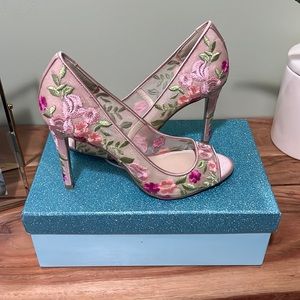 Betsy Johnson Blue Floral Pumps